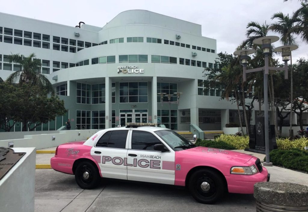 Coche de policía en Miami