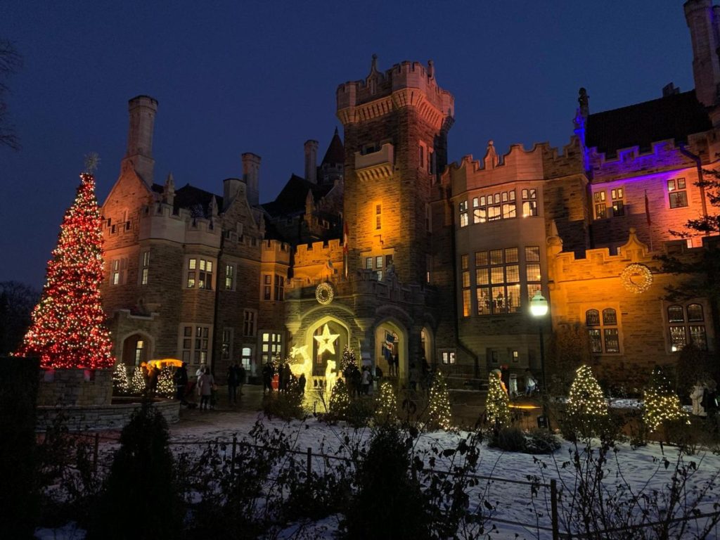 Casa Loma, Toronto, durante la Navidad